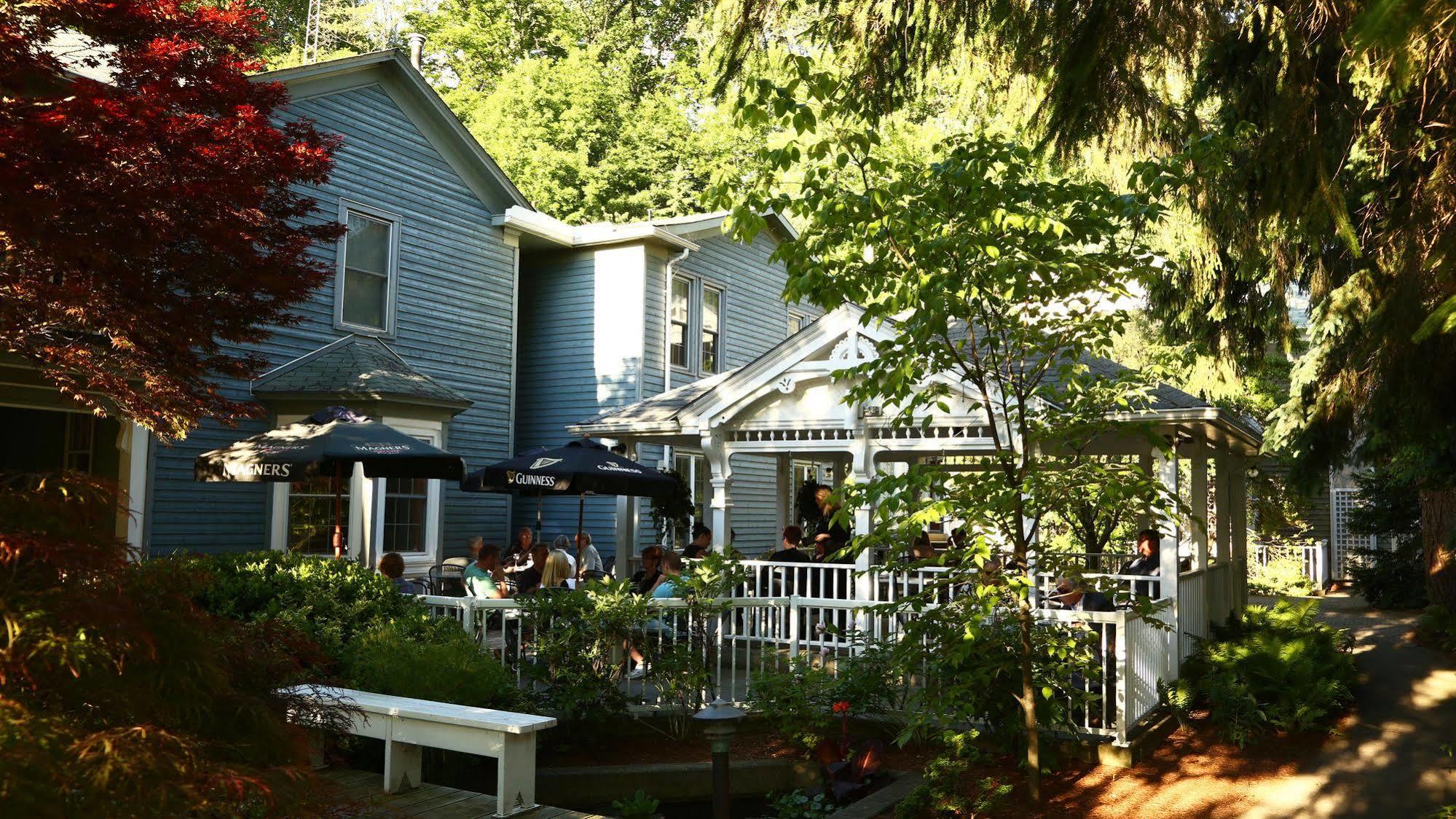 Kettle Creek Inn Port Stanley Exterior foto